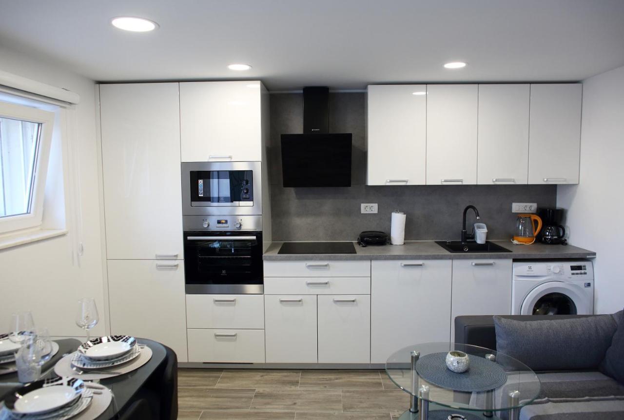 Pearl Apartment Spalato Esterno foto
